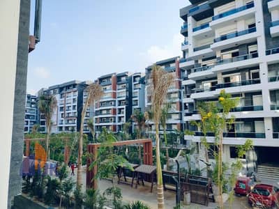 Apartment for sale at a bargain price, ready for immediate occupancy, fully finished, 191 square meters, in the heart of R7, New Administrative Capita