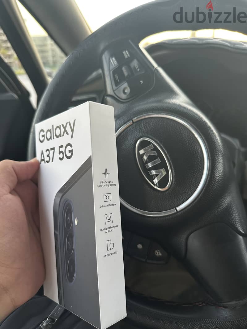 Samsung A37 Black 1