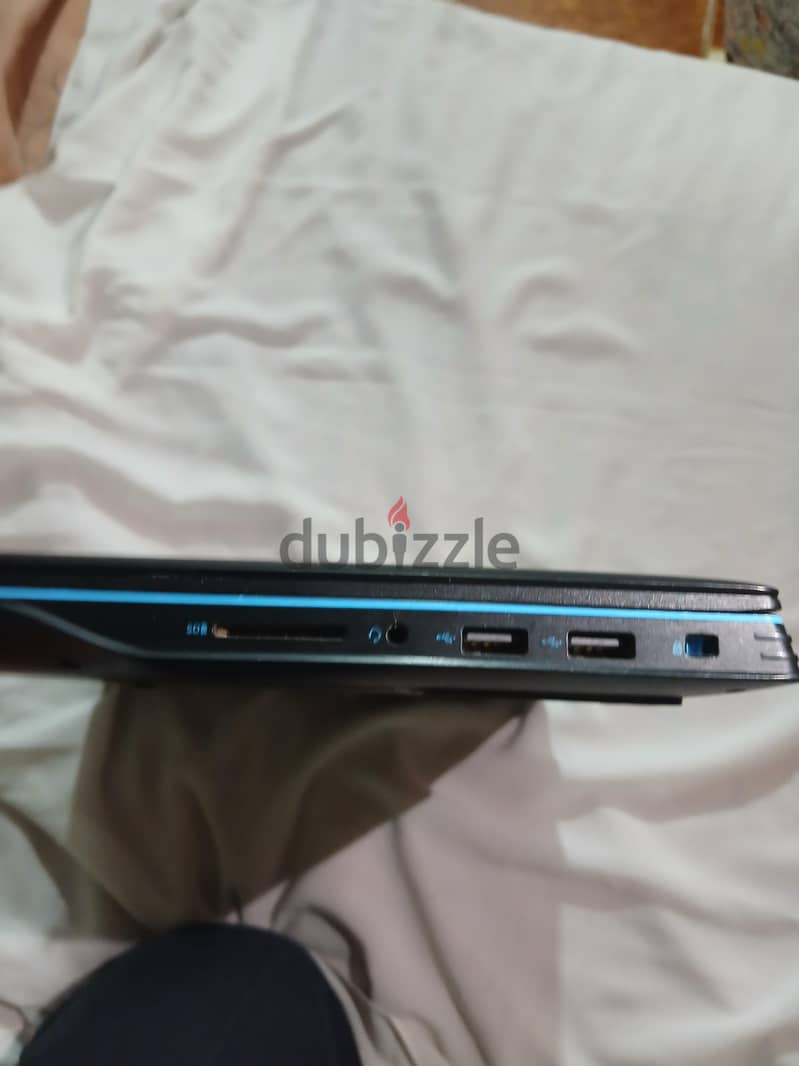Laptop DELL 3