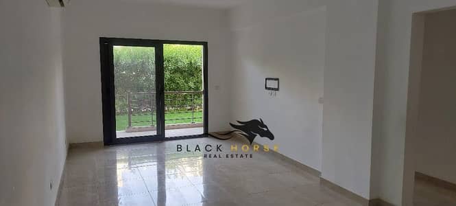 3-Bedroom Ground Floor Apartment with Garden in Marasem