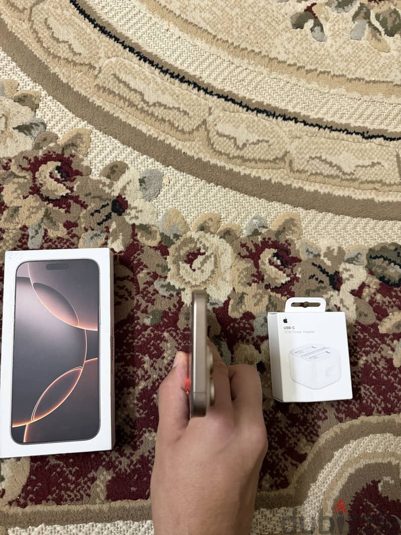 Apple - iPhone 16 Pro Max 5
