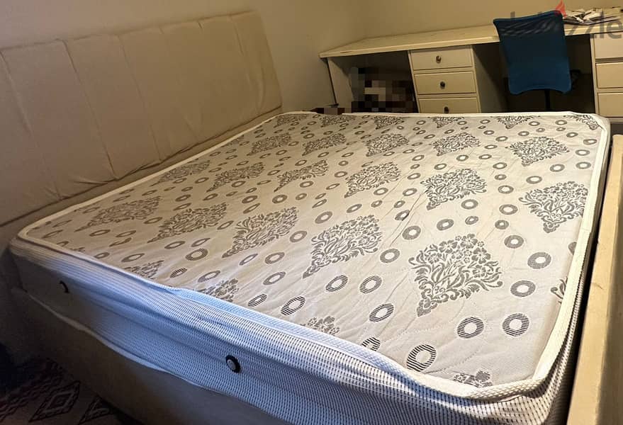 Bedroom for sale 1