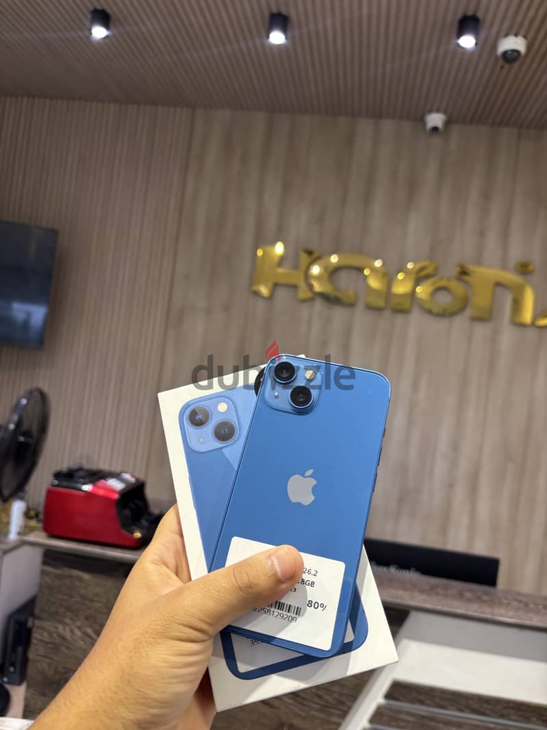 Apple - iPhone 13 2
