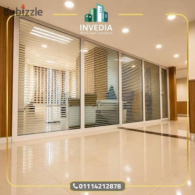 Licensed administrative office for rent in Zahraa Al-Maadi, excellent location, 450 sqm