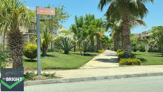 Villa | Semi Finished 4 Bedrooms, Ready to Move | 257 sqm with 416 sqm Land and 95 sqm Roof | The Crown