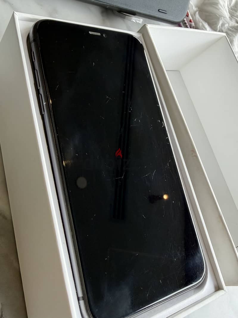 Apple - iPhone 11 for sale 4