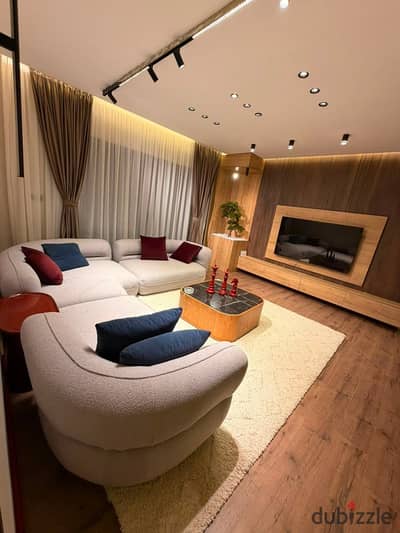 First residence apartment with hotel furnishing for rent next to services in my city