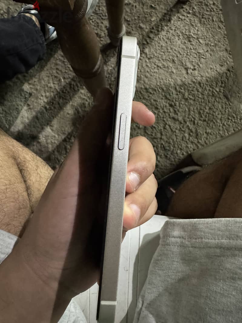 Apple - iPhone 13 6
