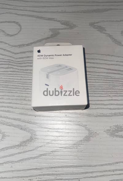 شاحن IPhone أصلي (ادابتور Adapter) 40W max 60W