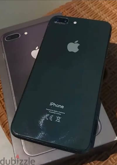 آبل - آيفون 8 بلس