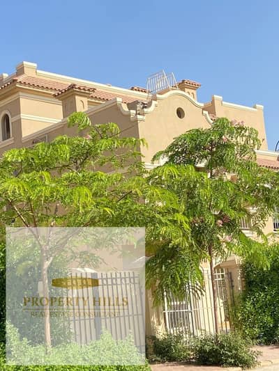 فيلا كورنر جاهزه للاستلام و المعاينه بسعر لقطه في لافيستا سيتي في قلب القاهره الجديده متشطبه بالكامل