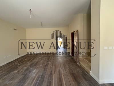 بأقل من سعر السوق فيلا  في صفاير متشطبة بالكامل   272 meter في سيتي جيت بموقع مميز بحري City Gate