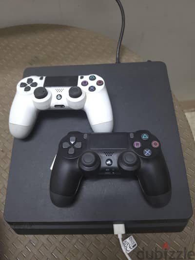 PlayStation 4 Slim