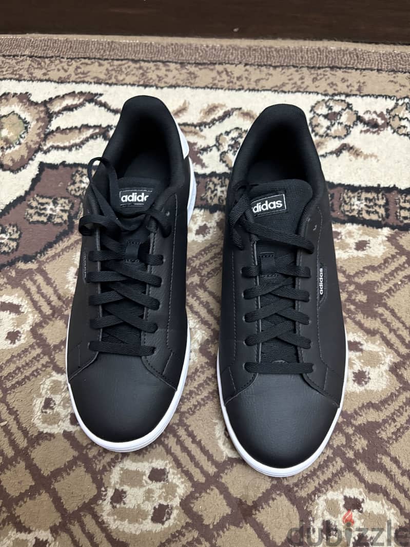 Adidas sneakers for men size 43.1/3 5