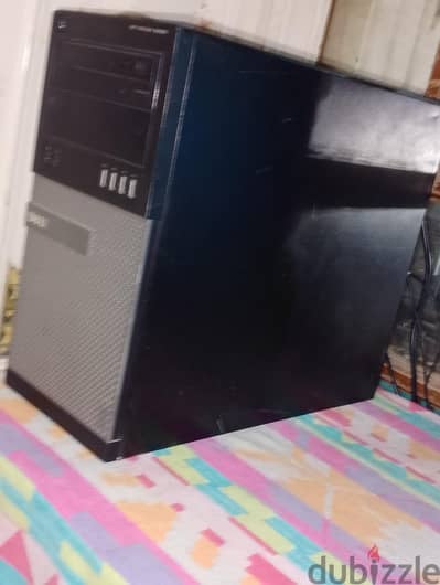 كمبيوتر intel core i5 gen 4. . . . R5 240 1G. . . . ram 8 DDR3. . . .