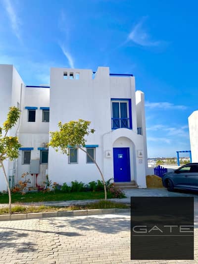 Twin house for sale in Mountain View Ras El Hekma, North Coast—prime location, ready for immediate handover, fully finished and furnished.
