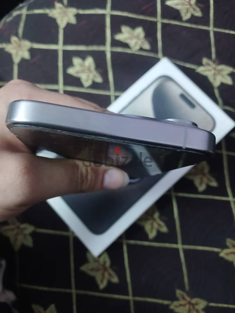 Apple - iPhone 15 Pro Max 3