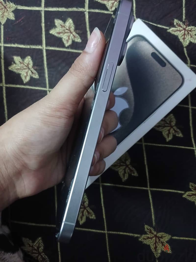 Apple - iPhone 15 Pro Max 6