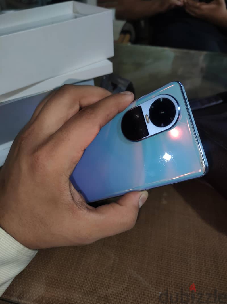 OPPO Reno 10 3