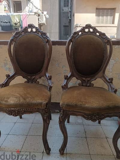 غرفة سفرة كراسي من دمياط استخدام نظيف جداا ونيش