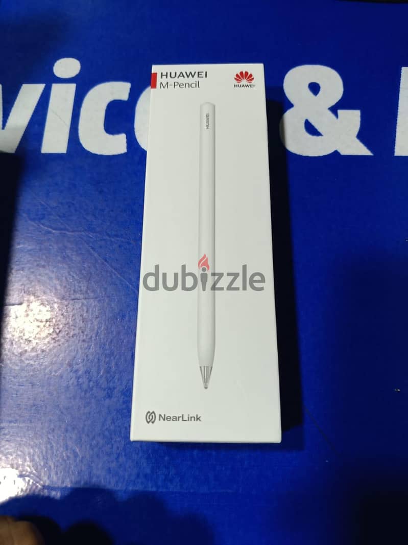 Huawei Mate 11.5 with pen and keyboard 1