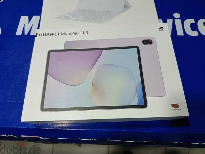 Huawei Mate 11.5 with pen and keyboard 5