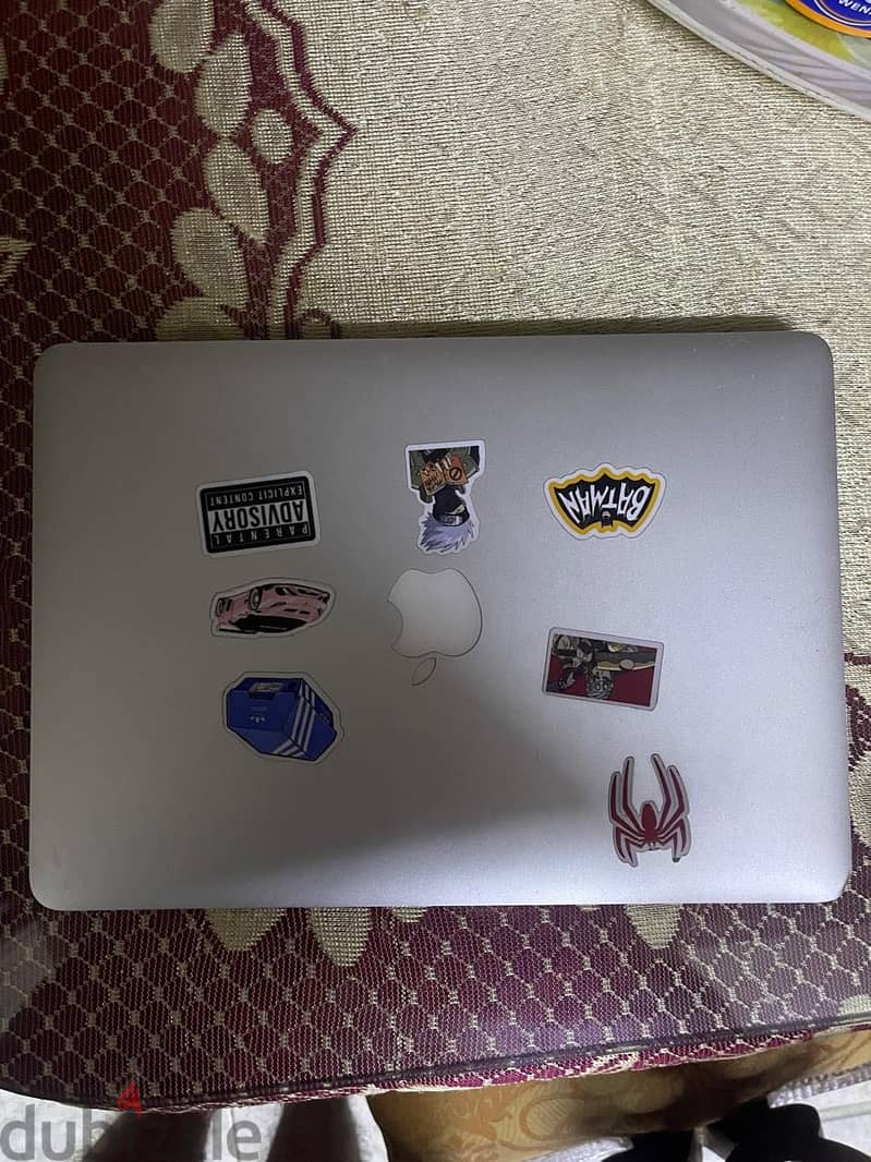 Macbook air 2017 ( 13 inch ) 1