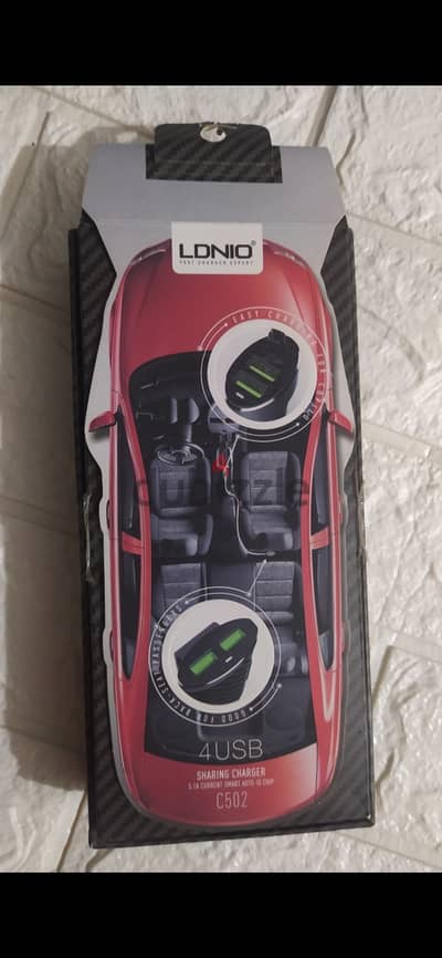 شاحن سريع  لدينو اصلي حمايه خلال الشحن 25وات 5اميير مخرجين امامي و2خلف