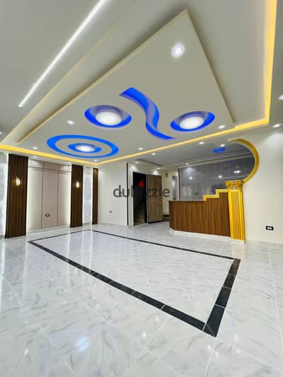 شقه في الإسكندرية العجمي شاطي النخيل في أفضل لوكيشن النخيل خطوات لي البحر موقع سكني مميز