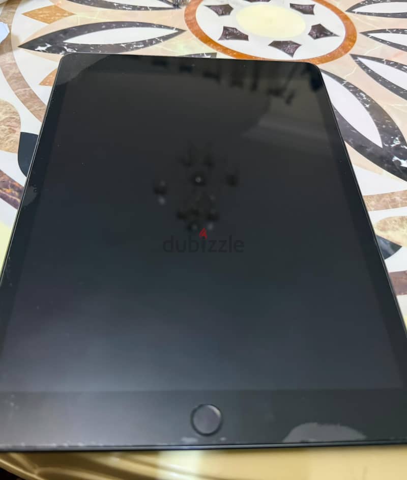Ipad 8th generation 128 GB 1
