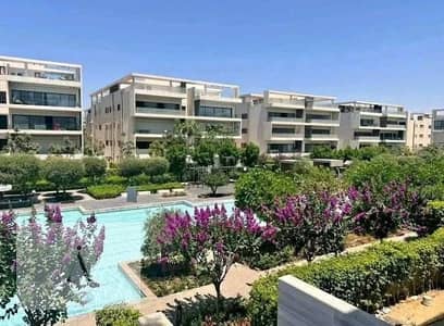 apartment resale in LAKE VIEW 2 in prime location direct on lake and landscape
