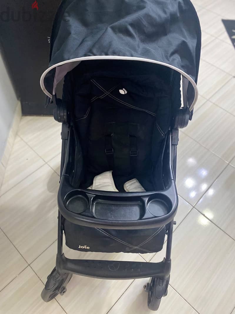 Joie Muze stroller - like new 1