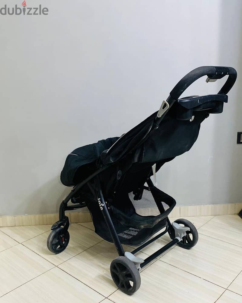 Joie Muze stroller - like new 2