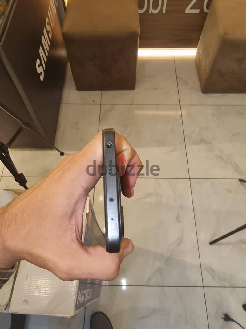 Realme 14x 1