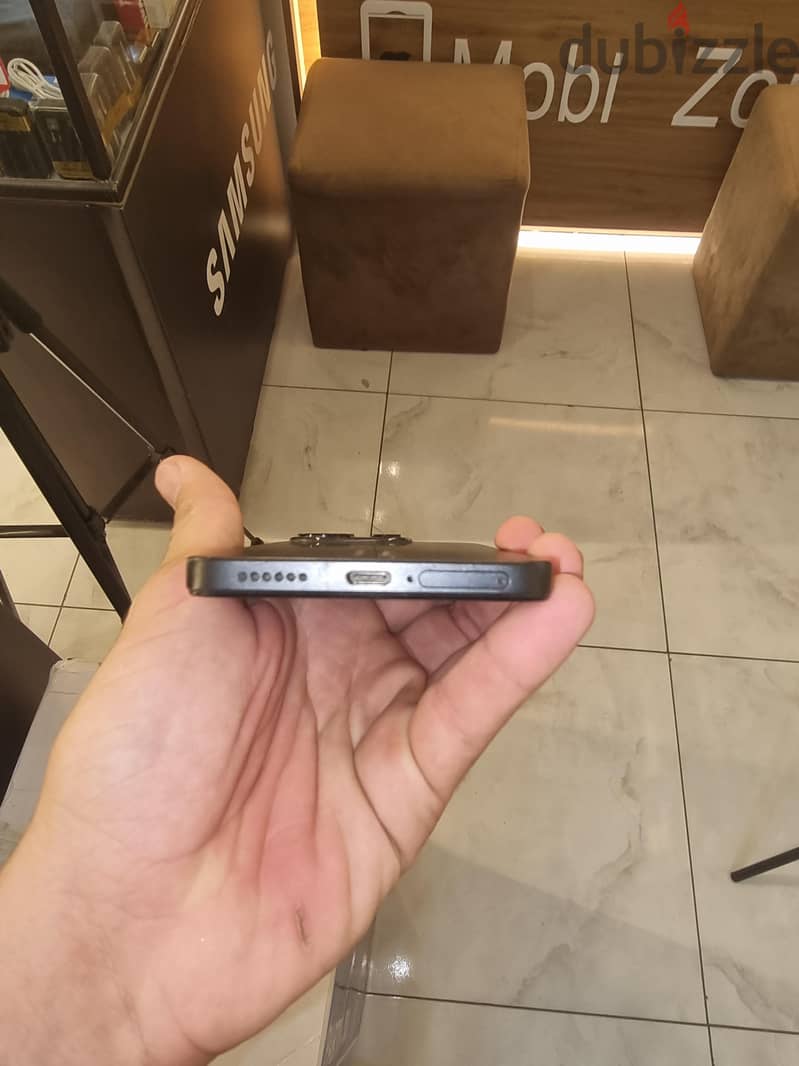 Realme 14x 3