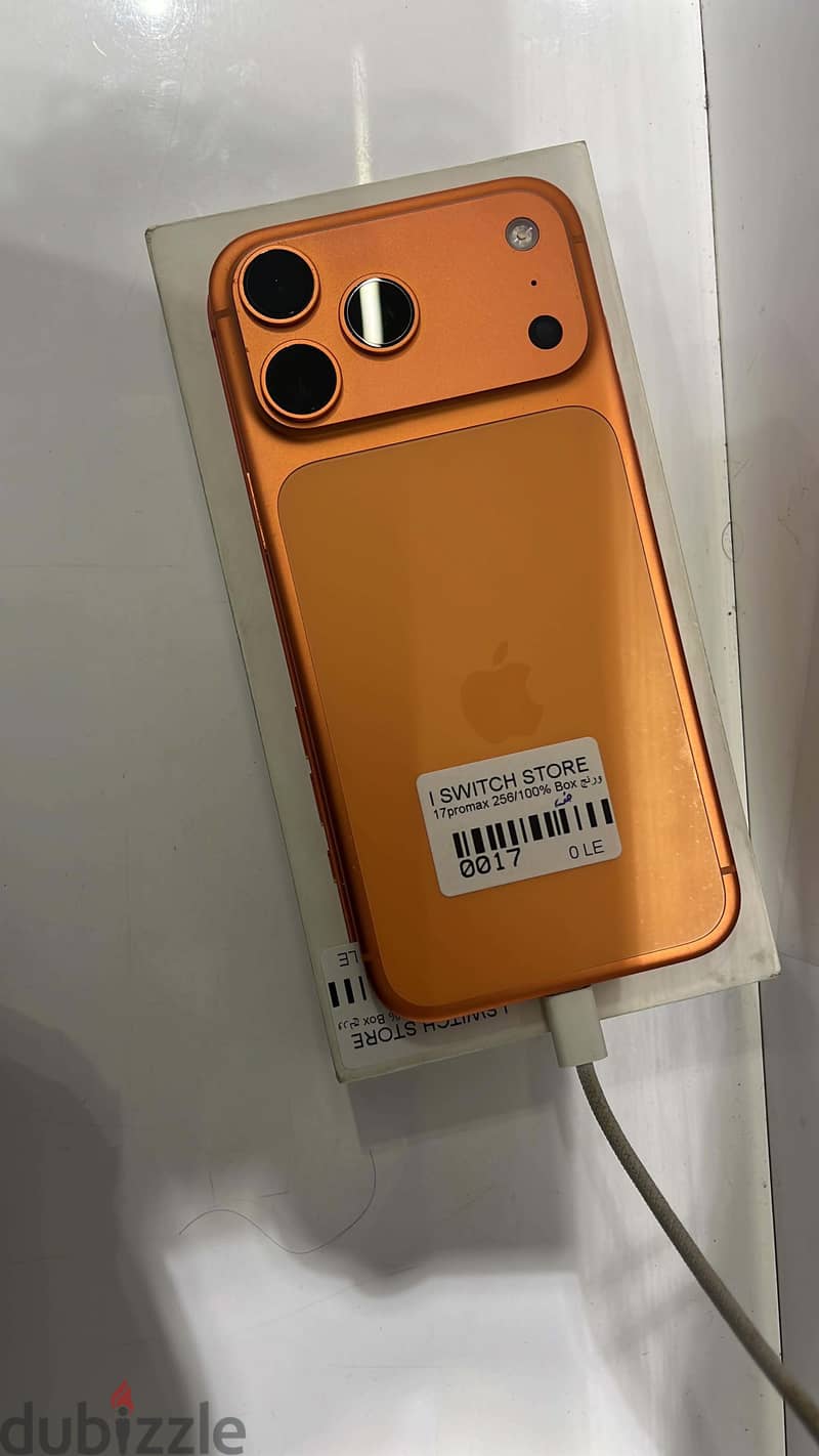 Apple - iPhone 17 Pro Max 3