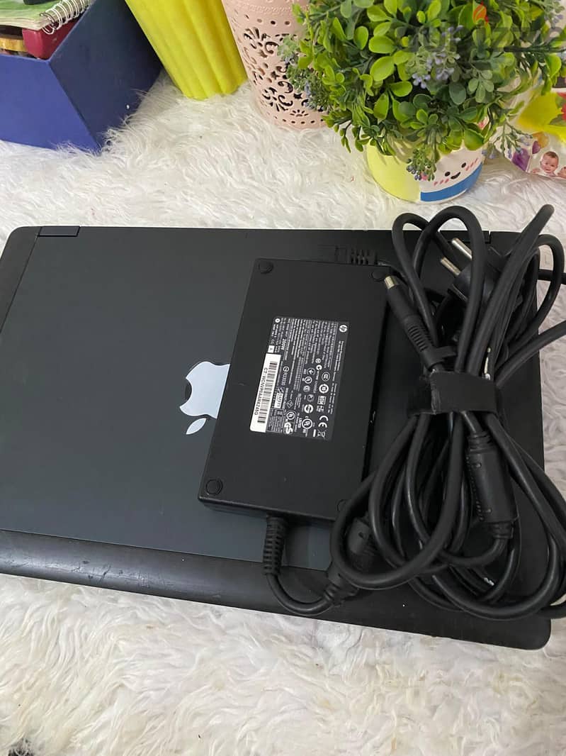 HP ZBook 17 1