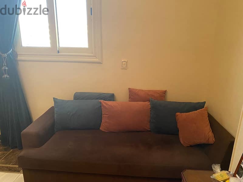 Living room 3