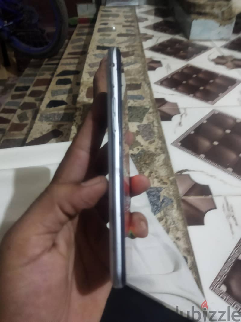 ريلمى 6 اي 2