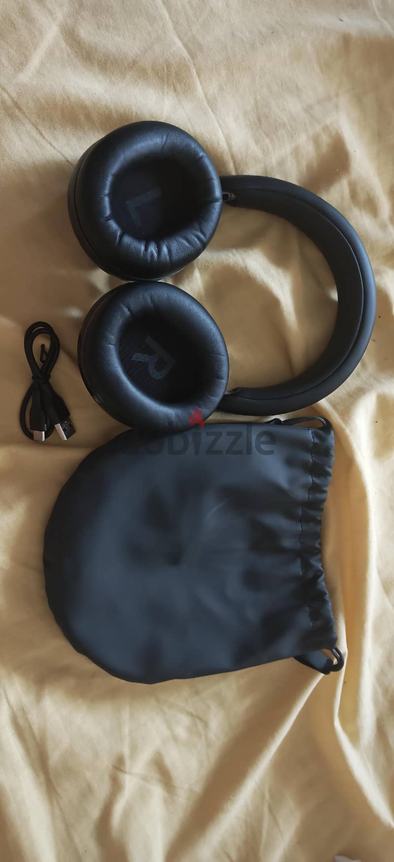 سماعة sound core space one pro 1