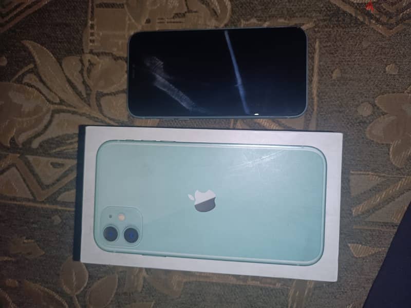 Apple - iPhone 11 6