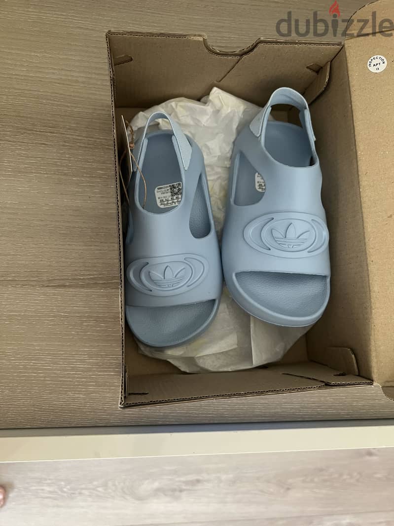 Comfy adidas sandal 2