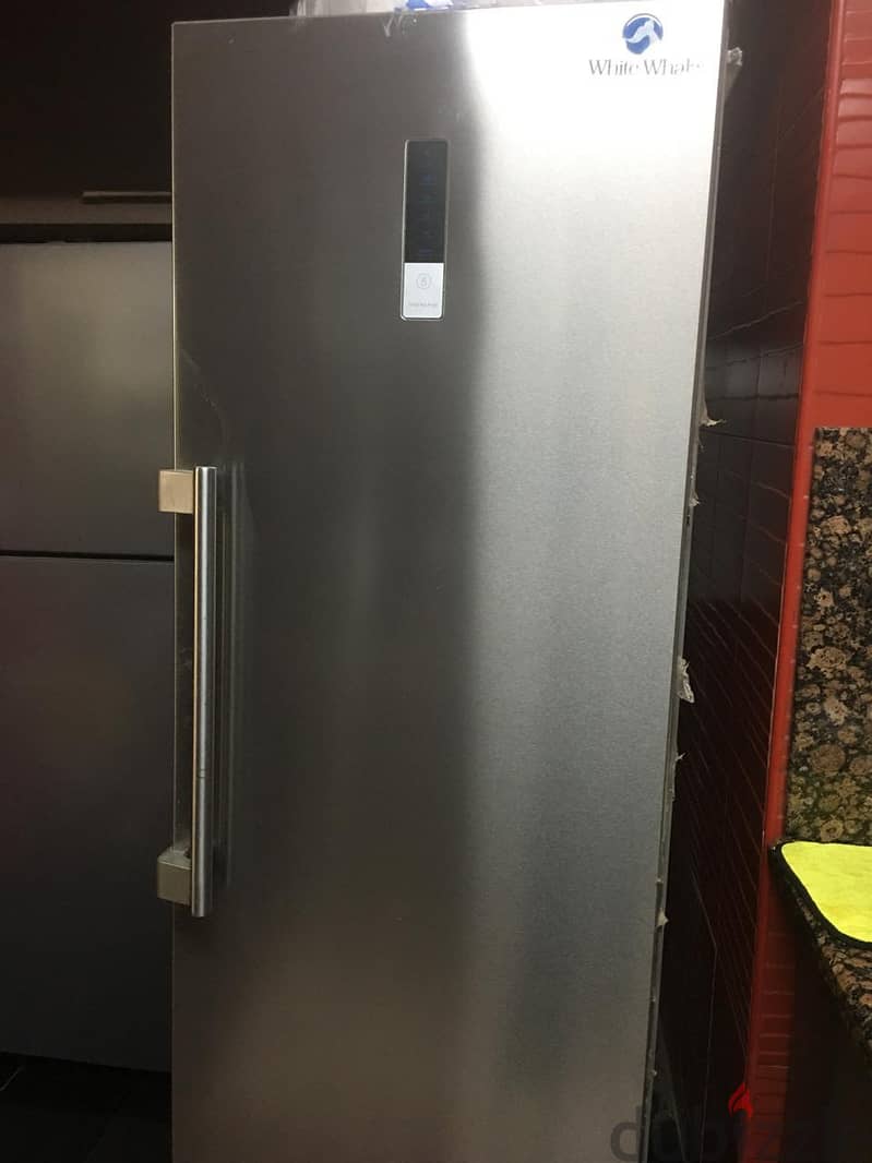 freezer white whale 2