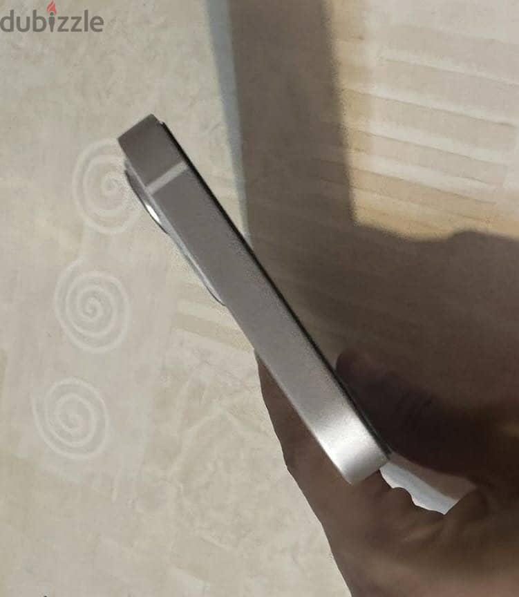 Apple - iPhone 13 4