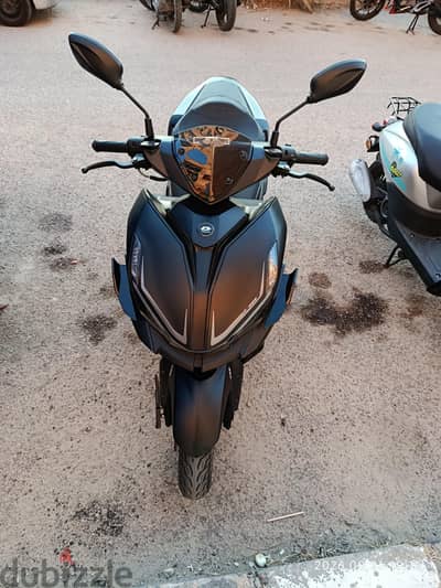 سكوتر qj ax200