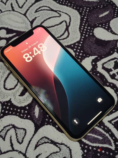 Apple - iPhone XR