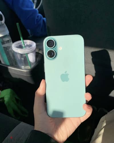 آبل - آيفون 16