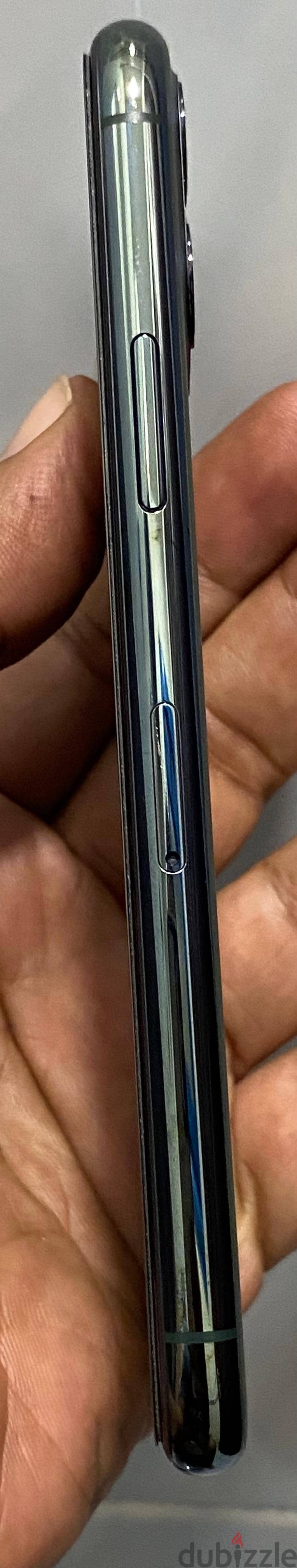 Apple - iPhone 11 Pro 3