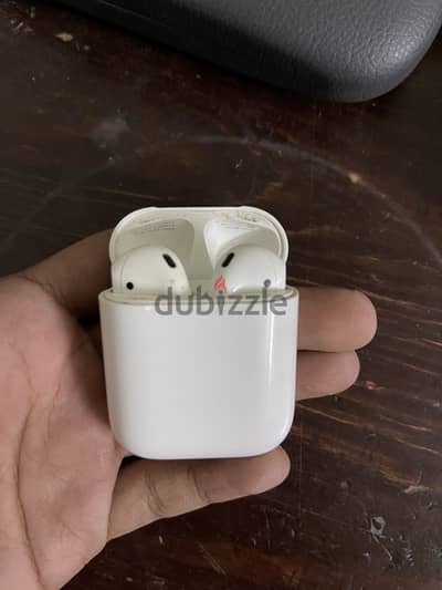 سماعه airpods 1 اصليه