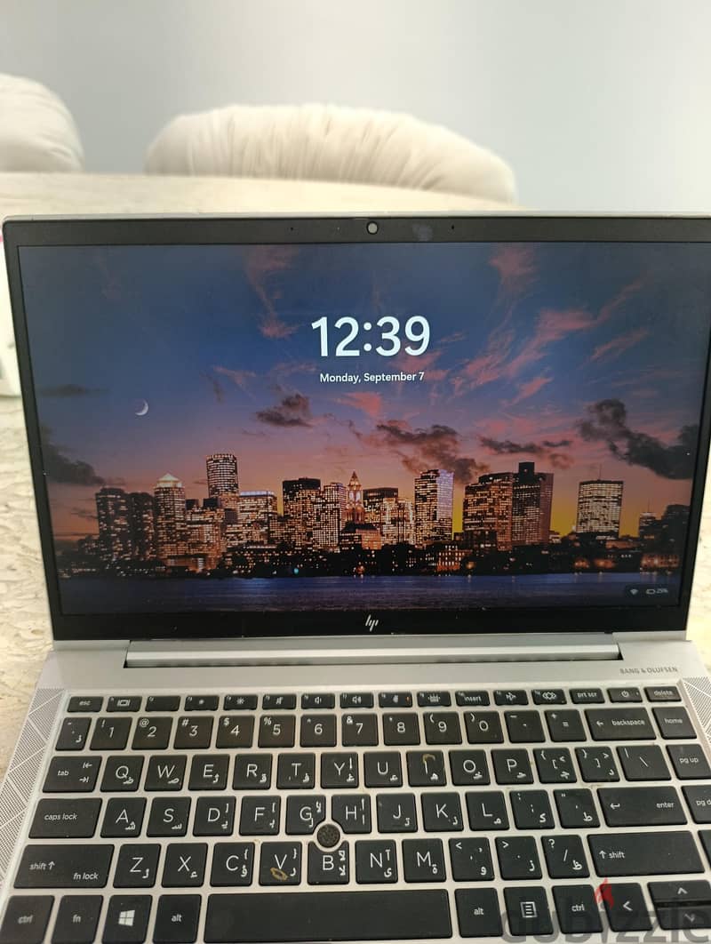 لابتوب اتش بي 1